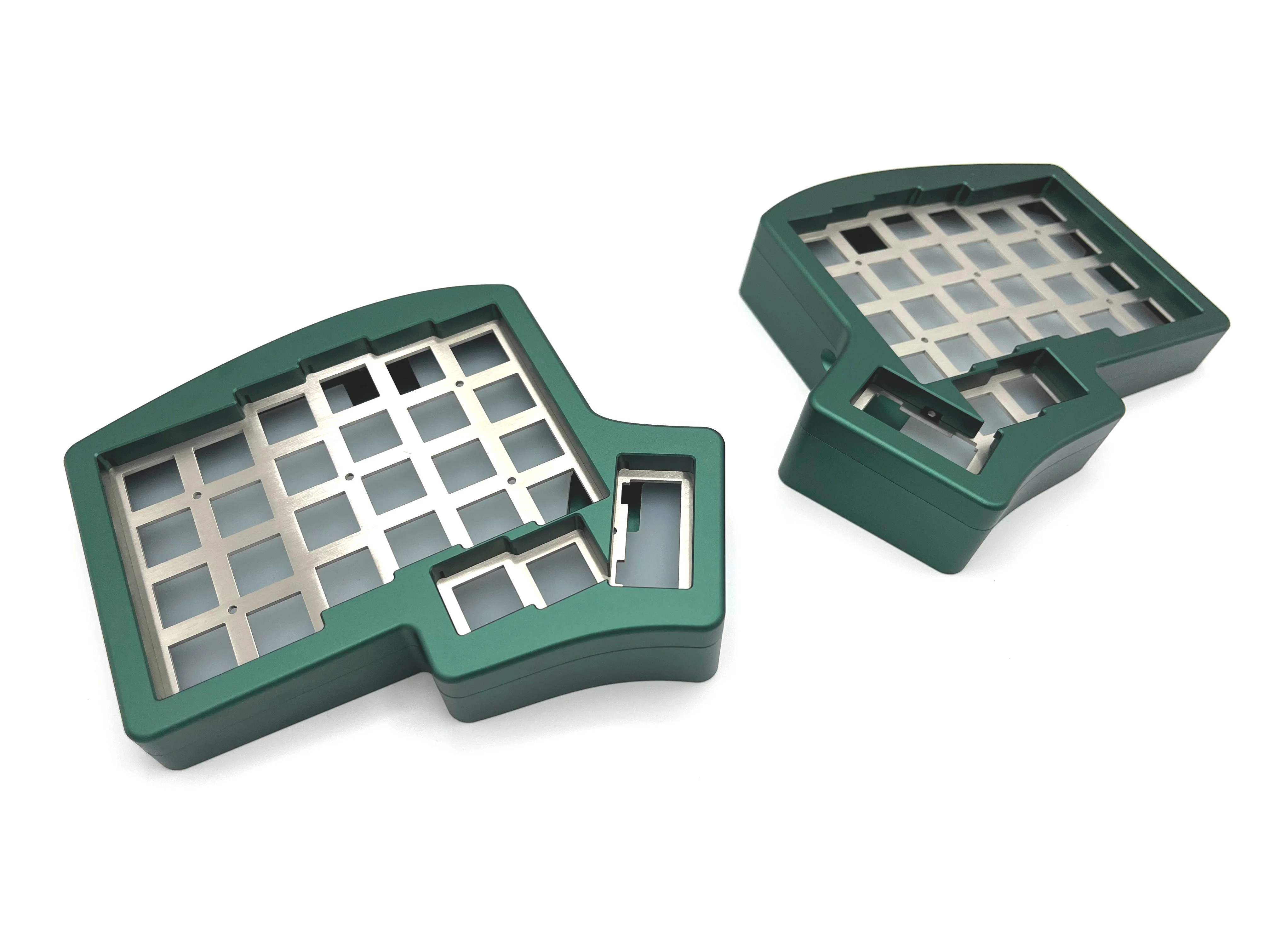 Iris AE Aluminum Case - Image 5