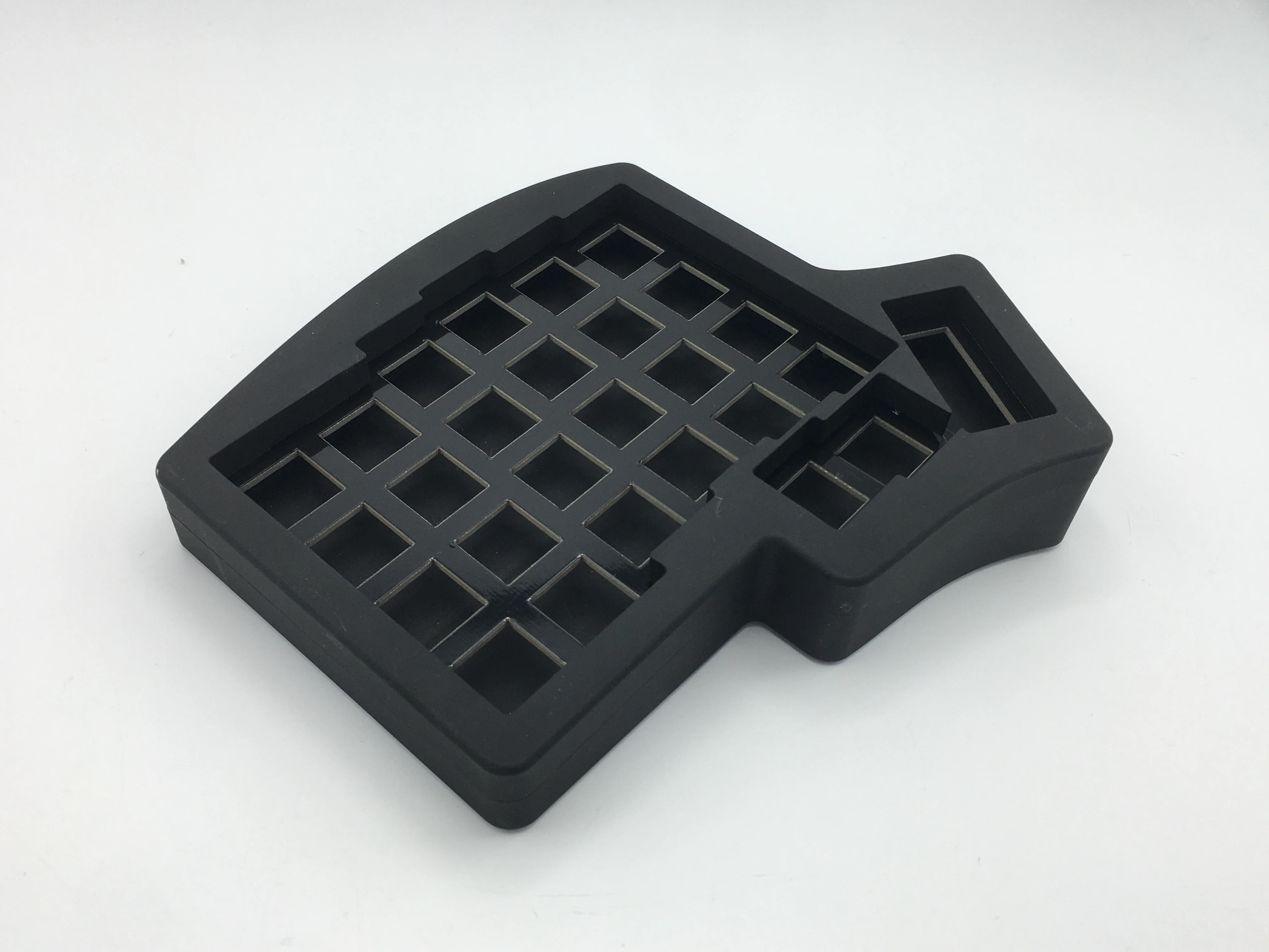 Iris Aluminum Case Prototypes - Image 4