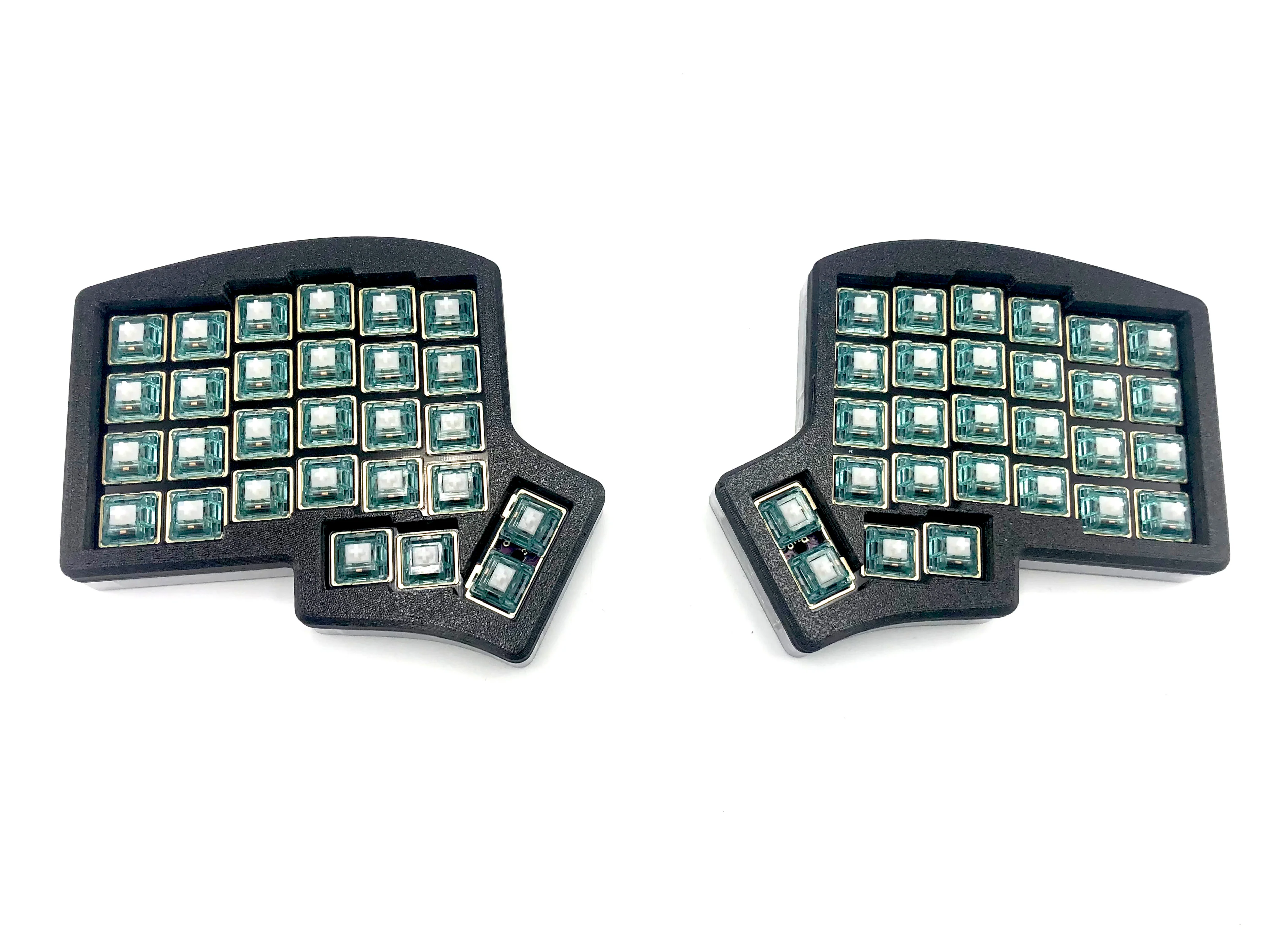 Iris Essential Model 1 Keyboard - Image 2
