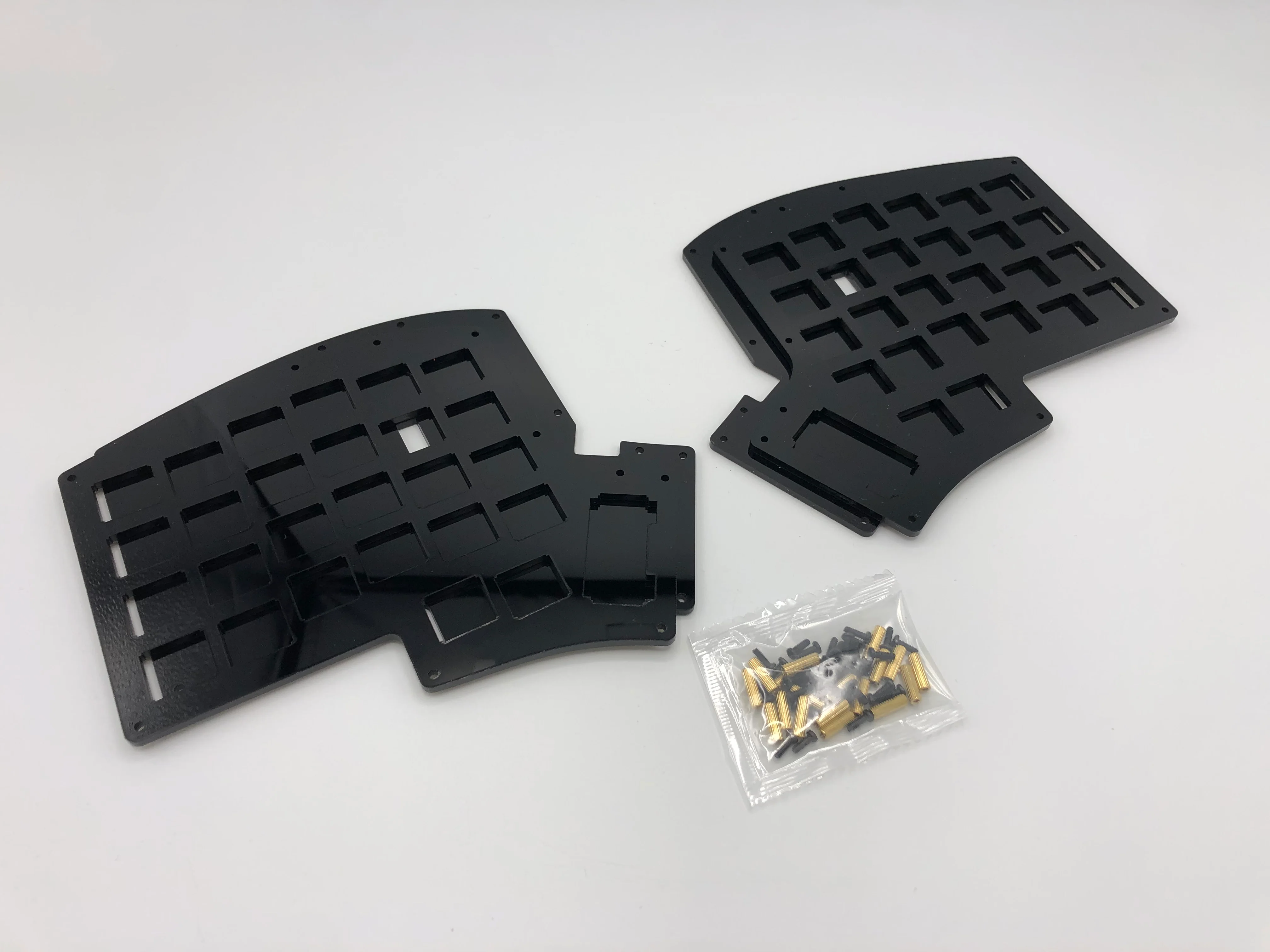 Iris PE (Phoenix Edition) Case/Plates - Image 6