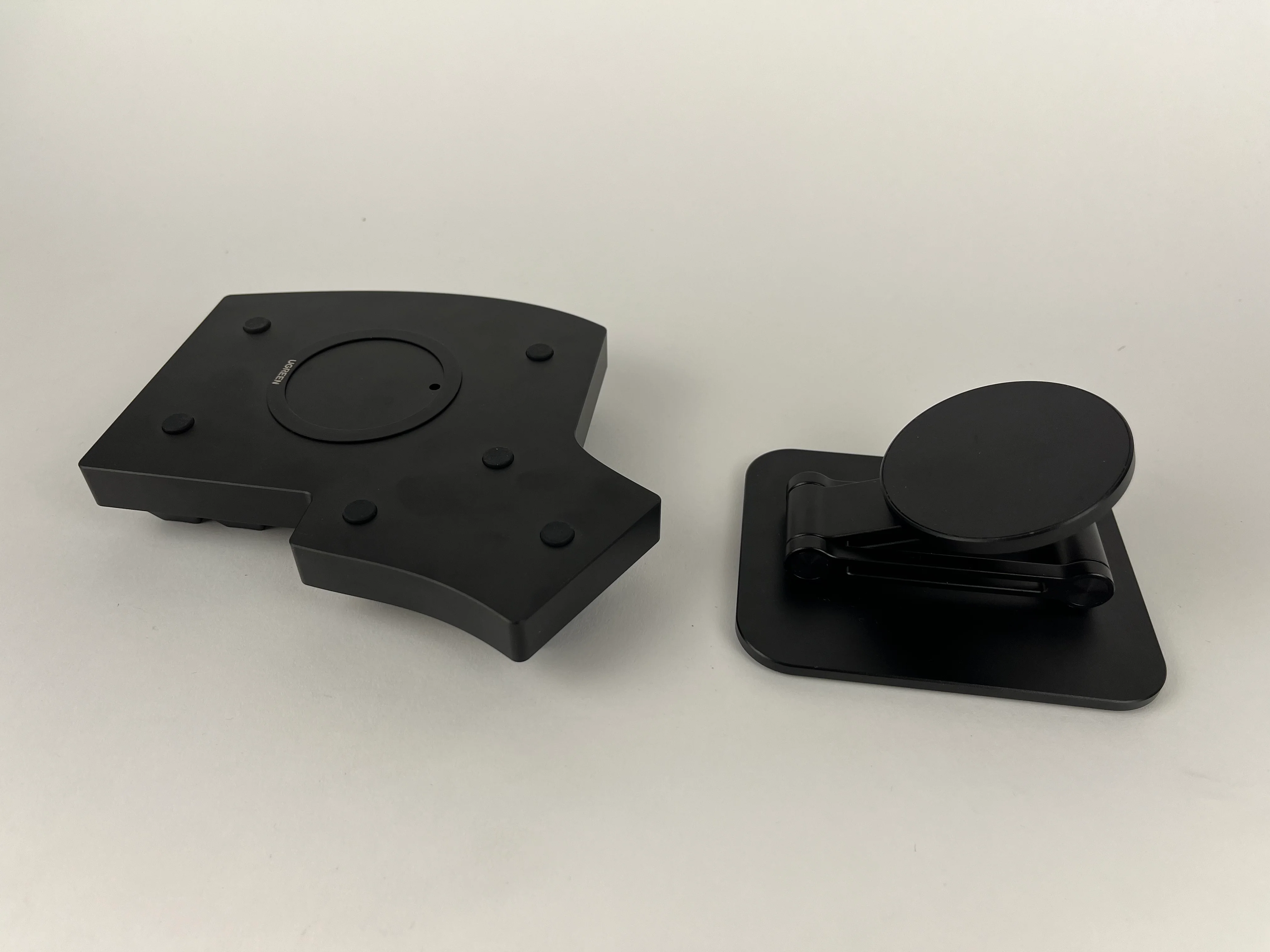 Magnetic MagSafe Tenting Stand Kit for Split Keyboard - Image 3