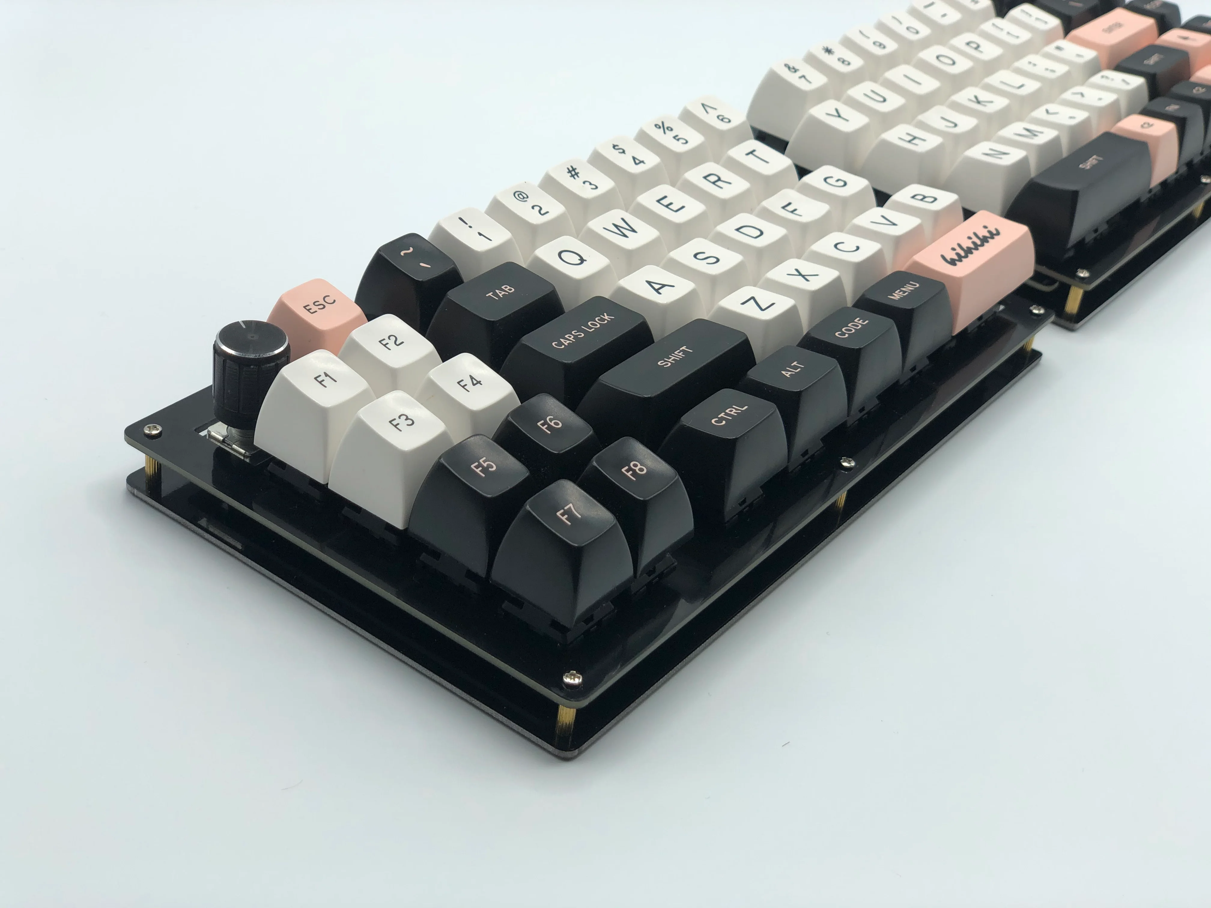 Quefrency Rev. 3 PCBs - 60%/65% Split Staggered Keyboard - Image 4