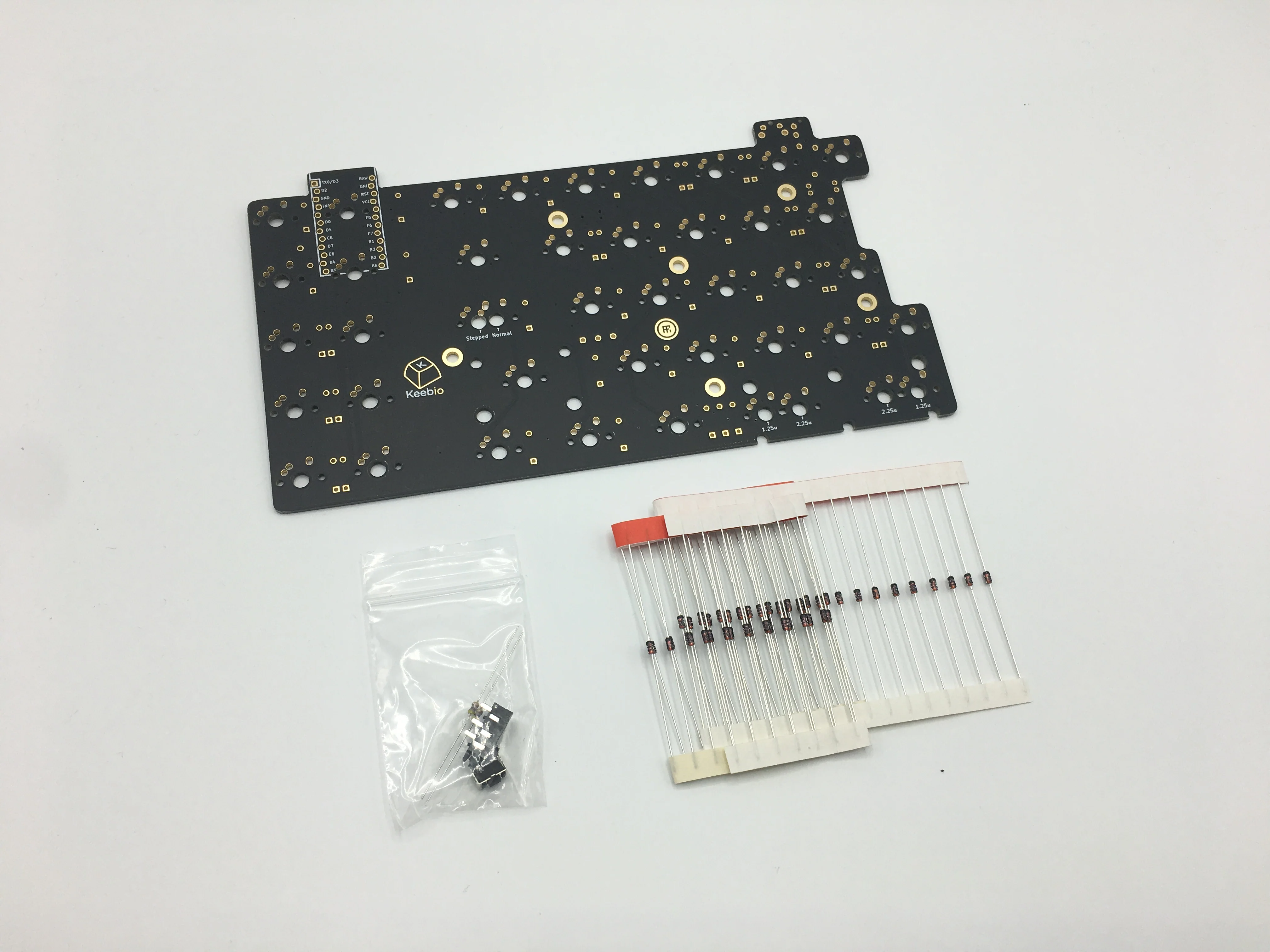 Quefrency Rev. 1 - 60%/65% Split Staggered Keyboard - Image 5