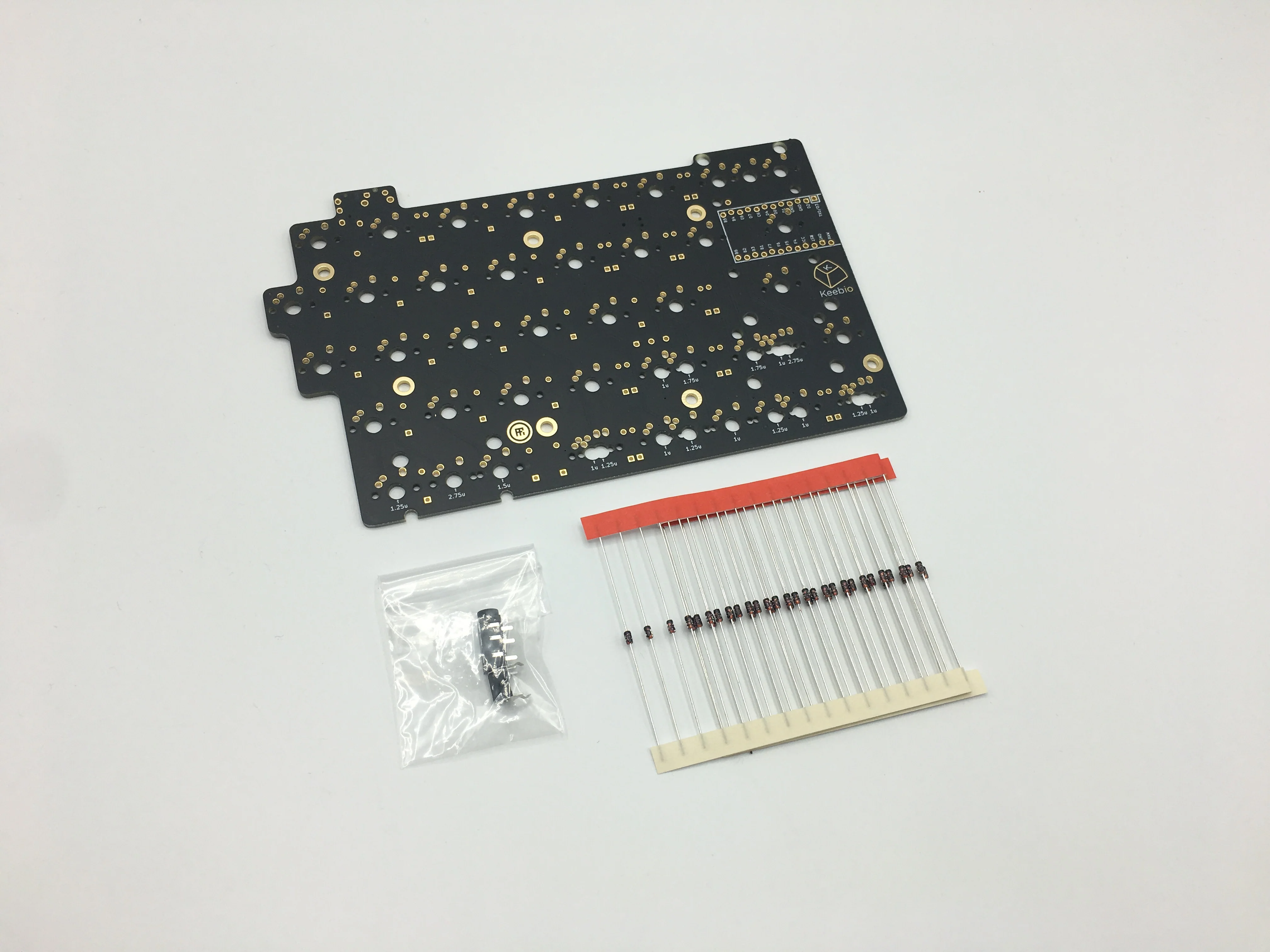 Quefrency Rev. 1 - 60%/65% Split Staggered Keyboard - Image 9