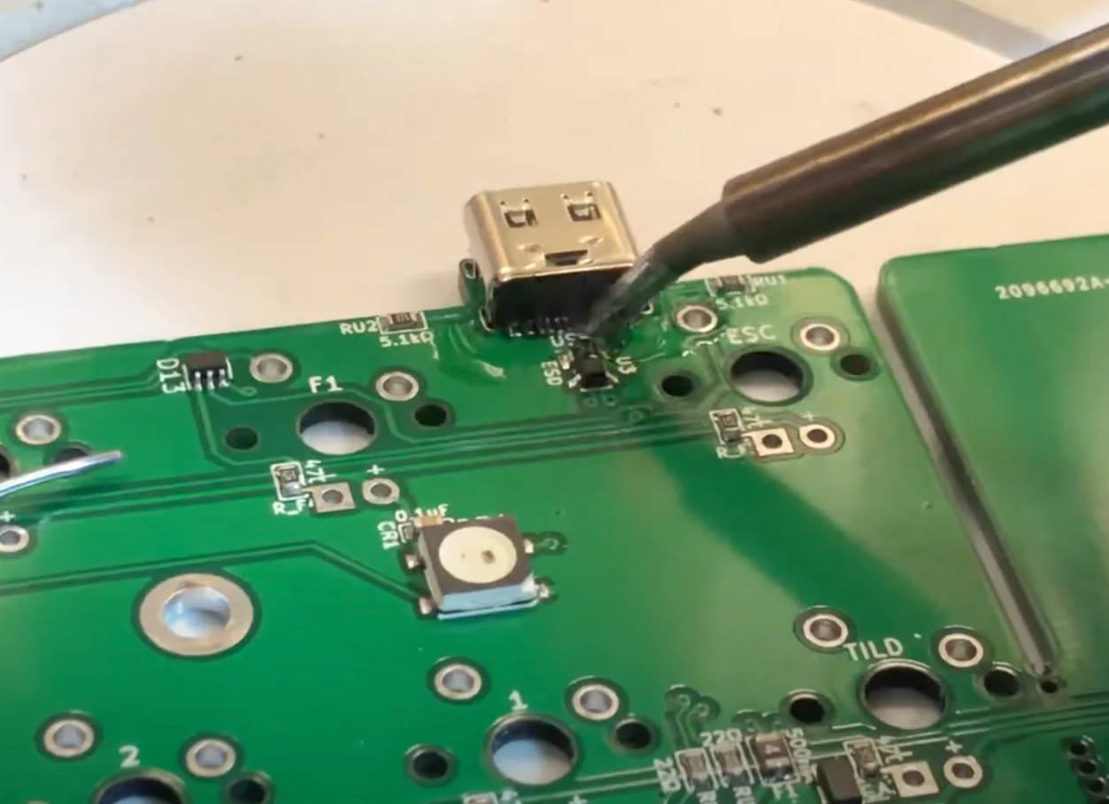 Mechanical Keyboard PCB Repair Service