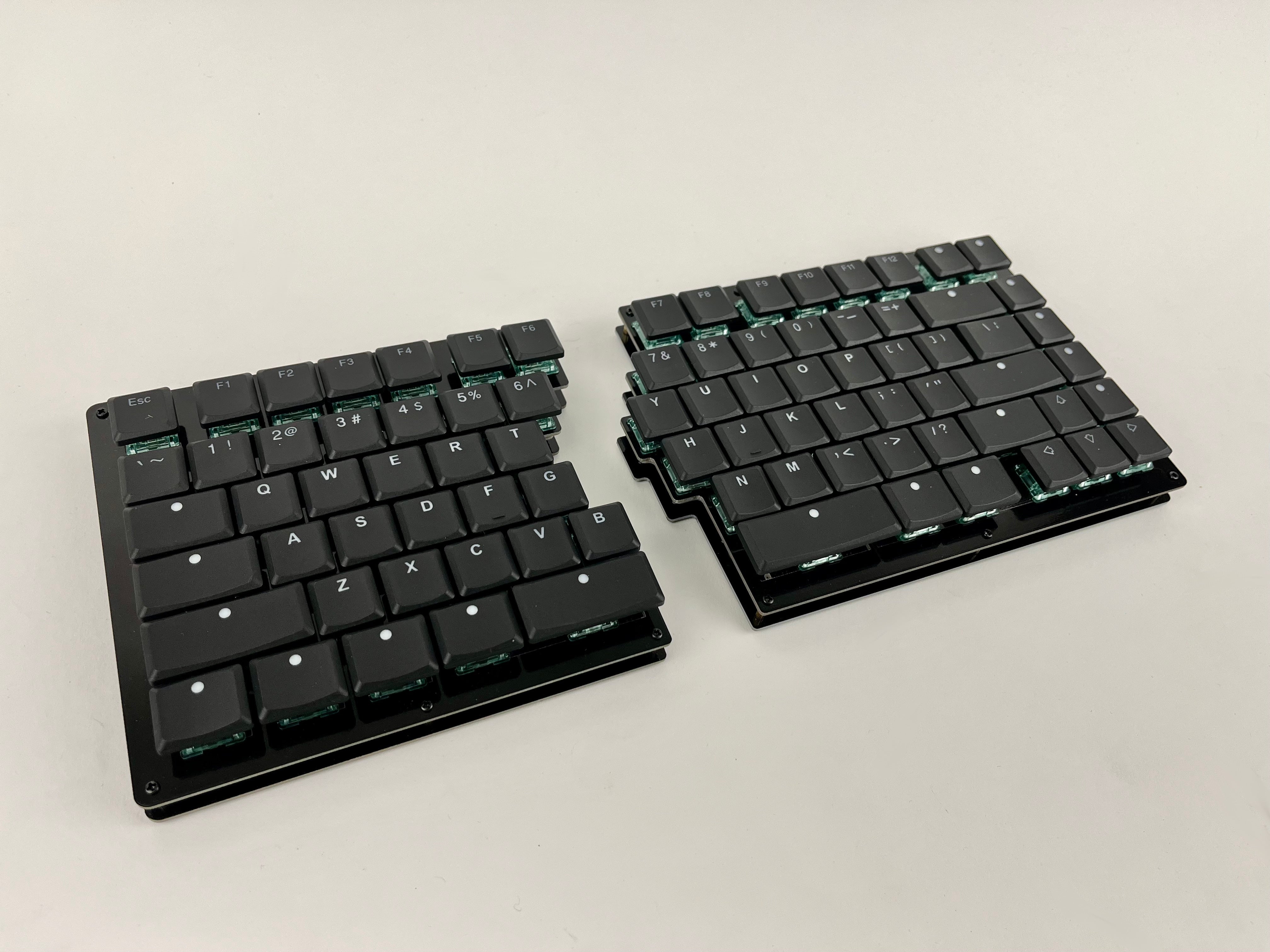 Tai-Hao THT Low-Profile MX 98-Key Keycap Set - Image 10